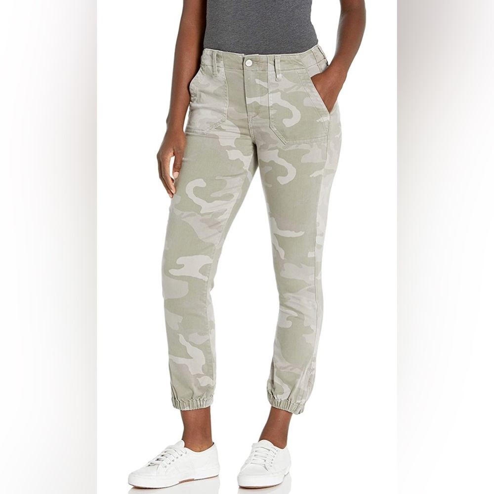 Paige Mayslie Jogger in Camo